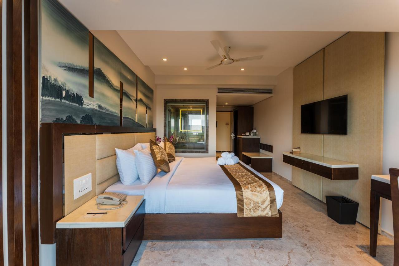 Regenta Central Imperial Candolim Goa Dış mekan fotoğraf