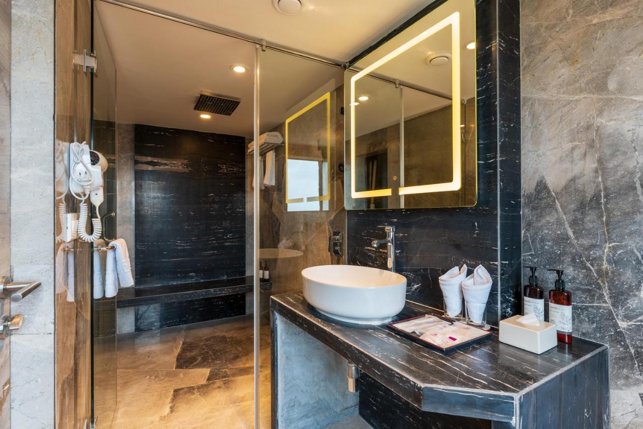Regenta Central Imperial Candolim Goa Dış mekan fotoğraf