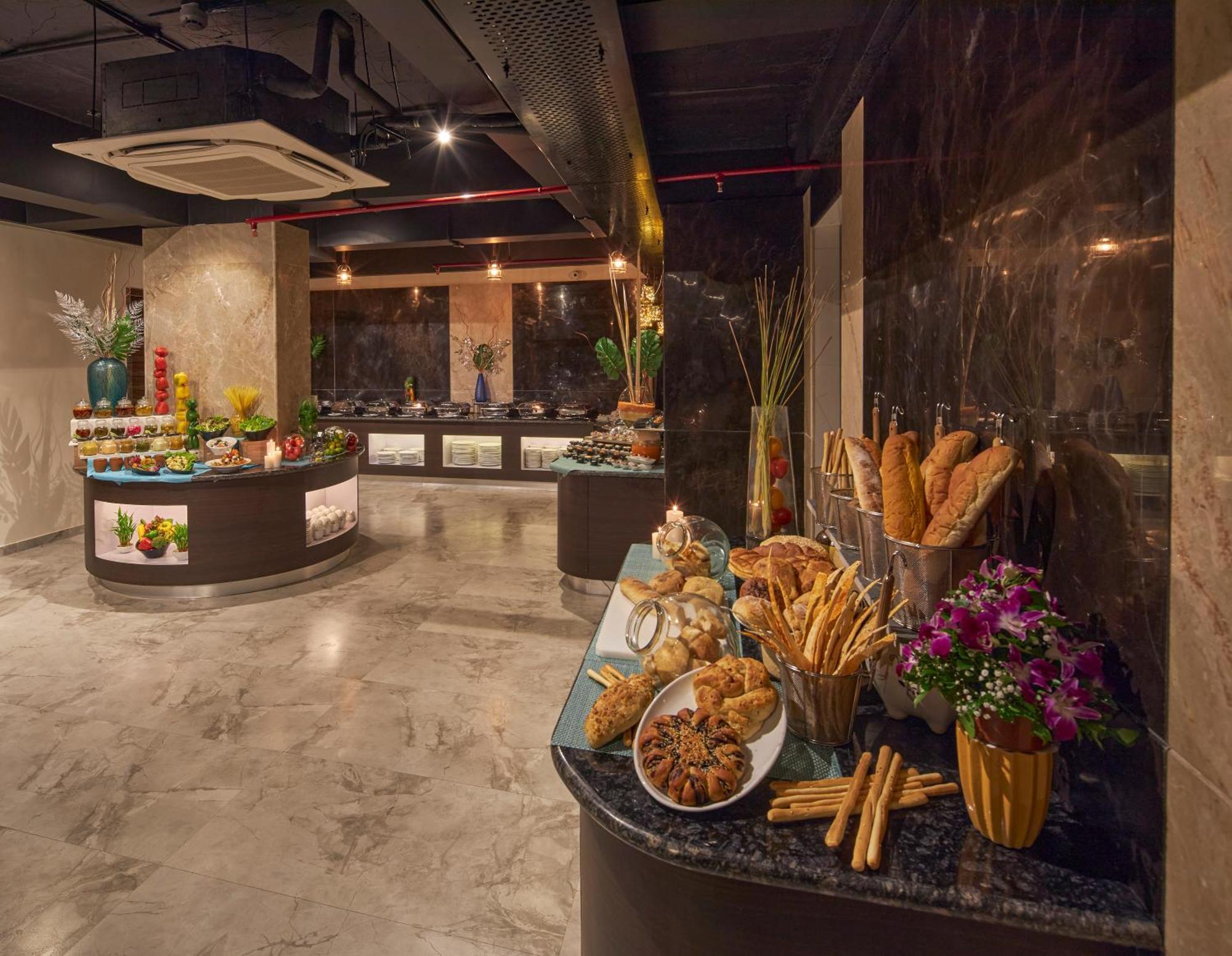 Regenta Central Imperial Candolim Goa Dış mekan fotoğraf